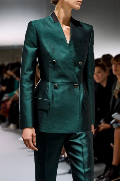 Look 146